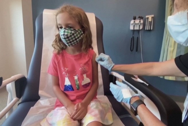 В САЩ започна ваксинацията на деца от 5 до 11 години